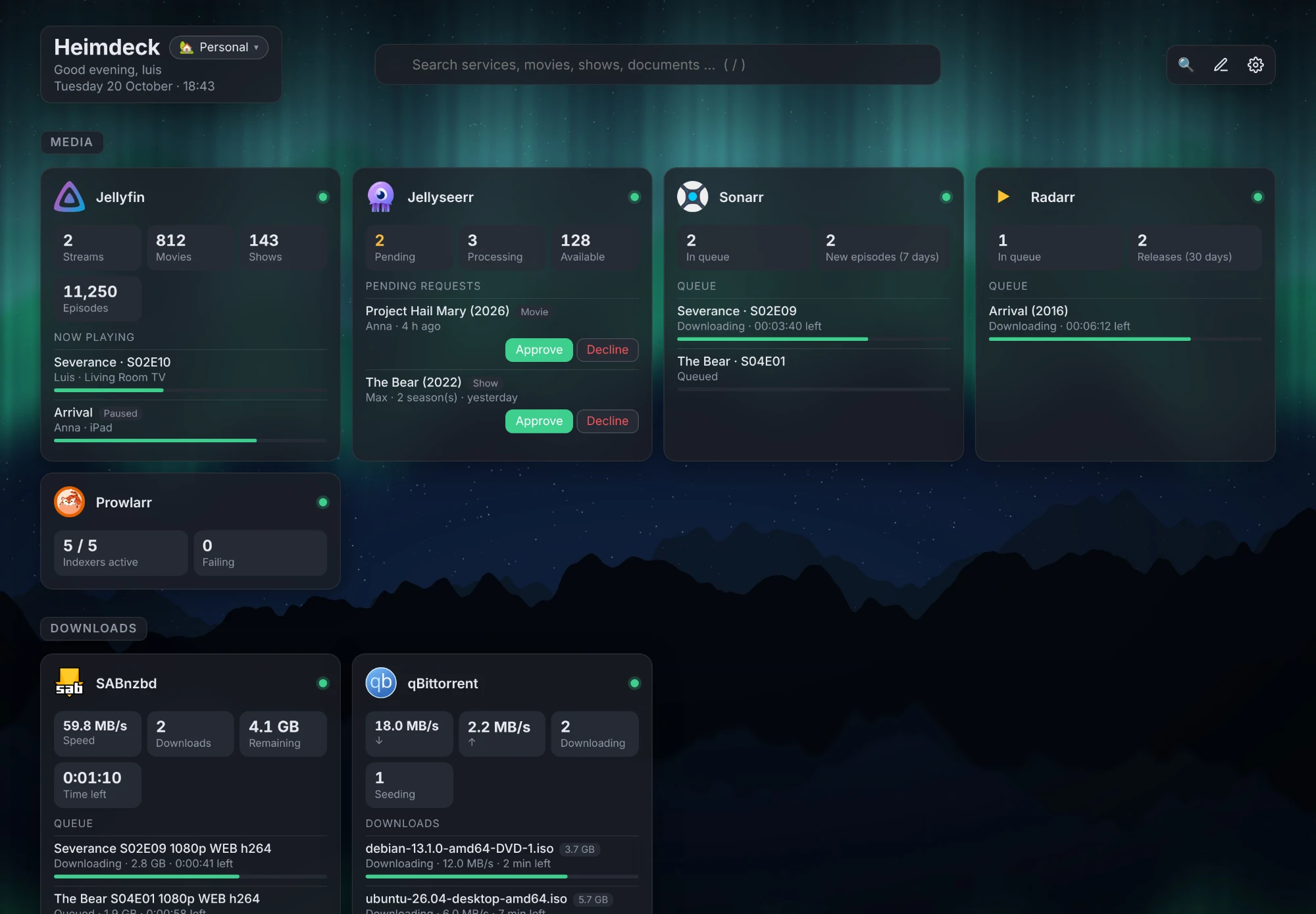 Heimdeck dashboard with live tiles